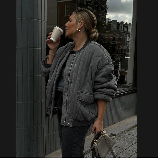 Damen gesteppte Oversized-Bomberjacke mit weichem Futter und luxuriösem Schnitt
