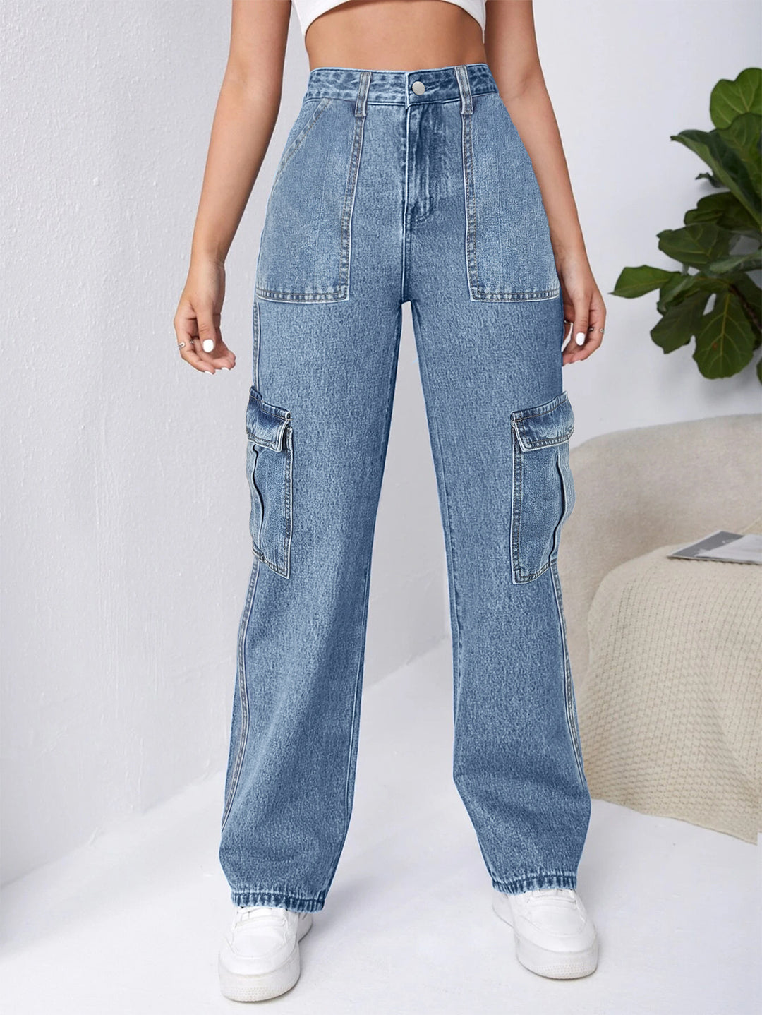 Damen Hochtaillierte Cargo-Weite-Jeans mit aufgesetzten Taschen und elastischem Saum Shop Nory