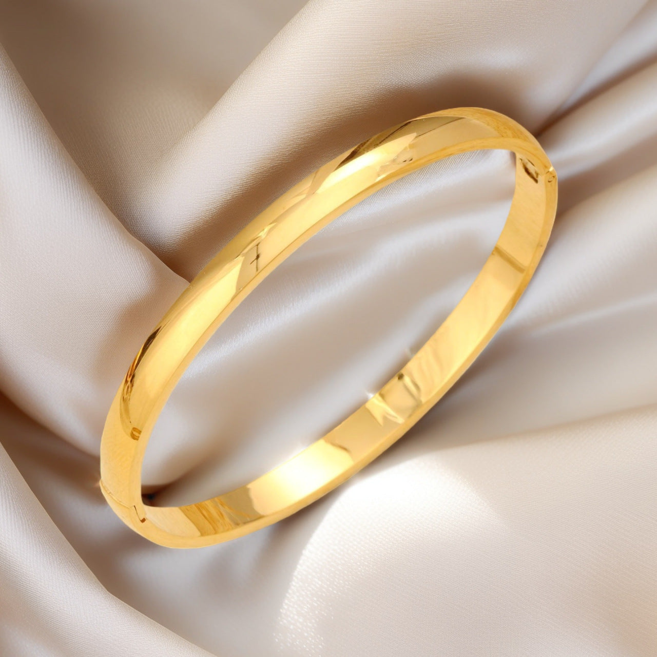 Damen Armreif mit modernem, elegantem Design Shop Nory