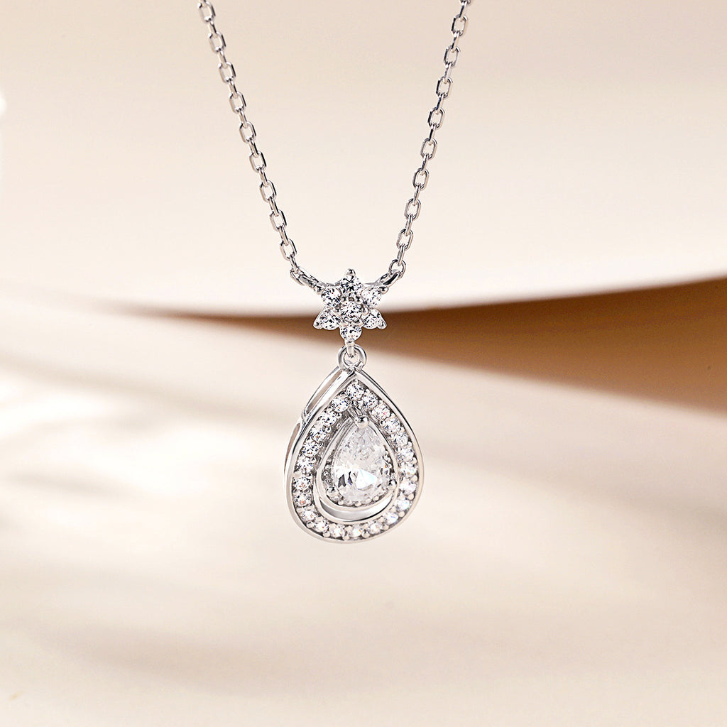 Damen Anhänger-Halskette mit tropfenförmigem Design und funkelnden Zirkonia-Details Shop Nory