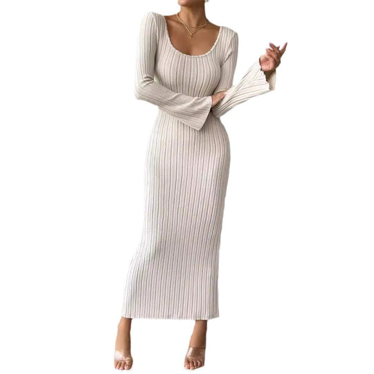 Damen geripptes Midaxi-Kleid mit U-Ausschnitt, figurbetonter Stretch-Silhouette und ausgestellten Ärmeln Shop Nory