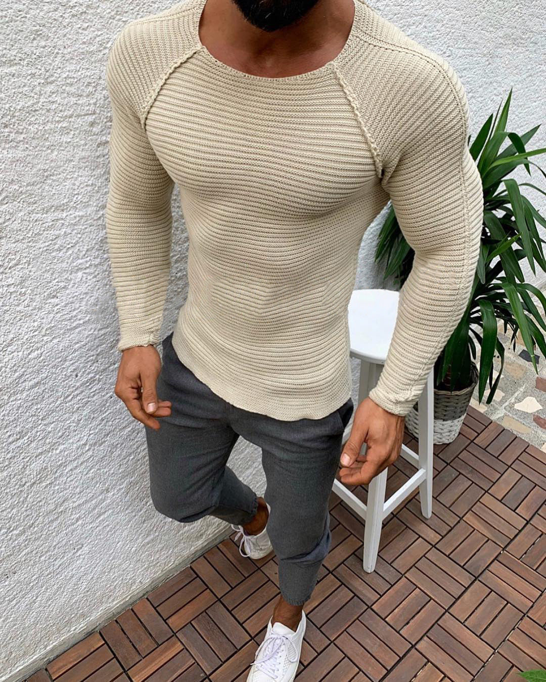 Herren Langarm Strickshirt mit eleganter Struktur