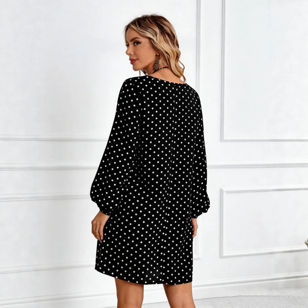 Damen Lockeres Tupfen‑Minikleid mit V‑Ausschnitt, Ballonärmeln und schwingender A‑Linie Shop Nory