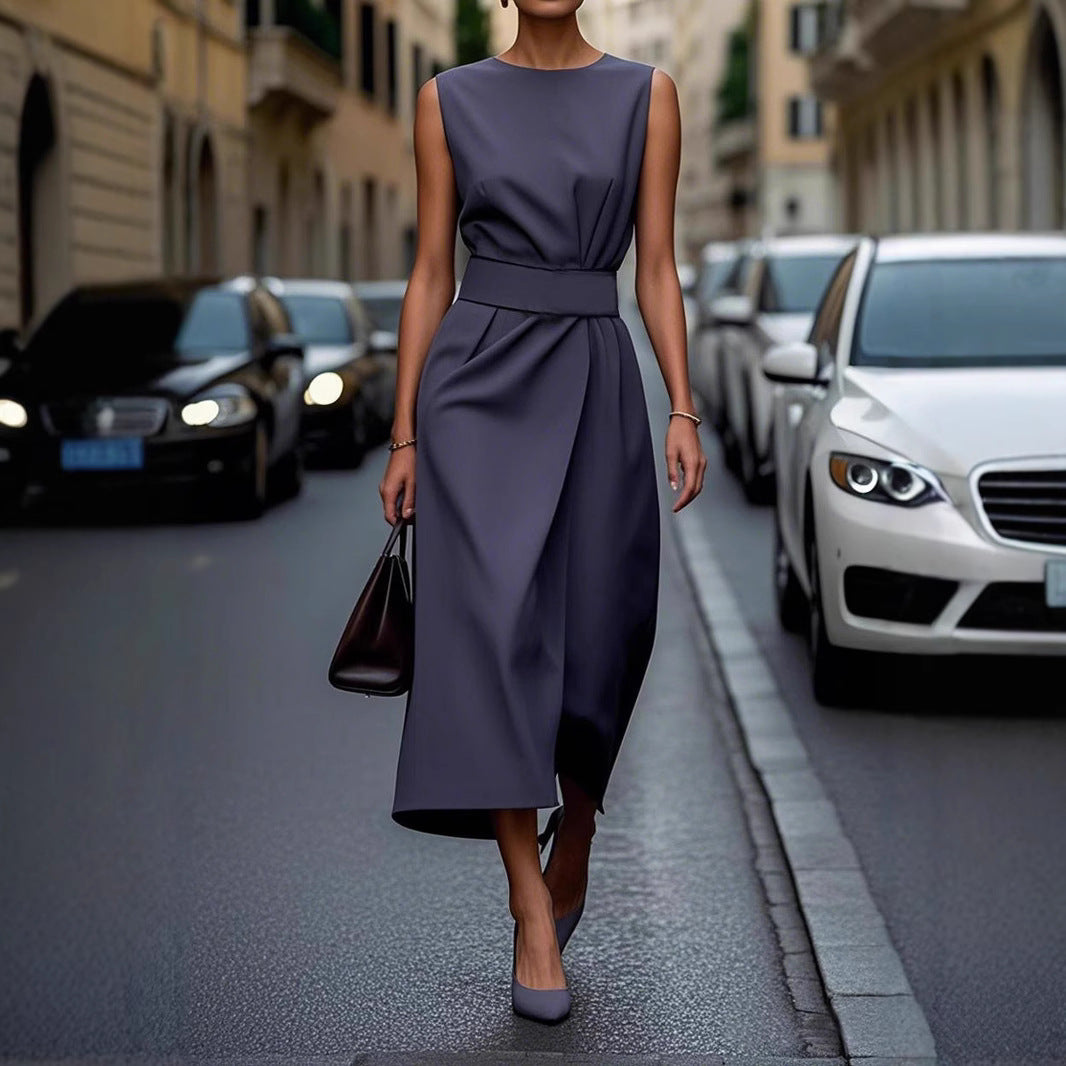 Damen gehobenes Maxi-Kleid mit elegantem Taillengürtel und fließendem Schnitt