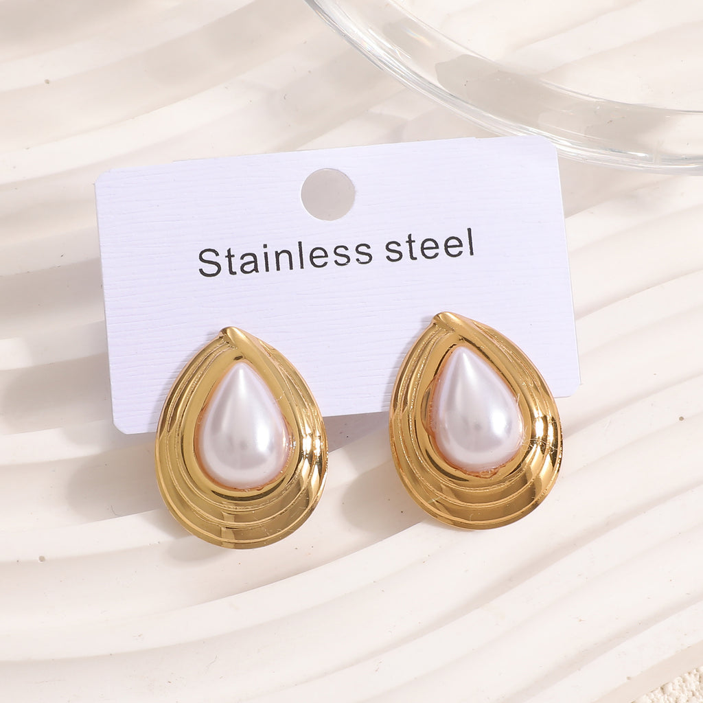 Damen Ohrstecker im stilvollen Herzdesign Shop Nory