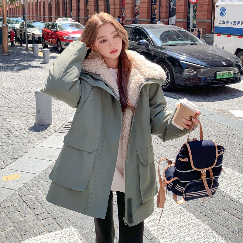 Damen nan urbaner Kurzparka mit Teddyfutter, großzügigen Pattentaschen und verdecktem Zwei-Wege-Reißverschluss Shop Nory
