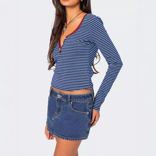 Damen tailliertes Cropped-Langarmshirt mit Knopfleiste und tiefem Rundhalsausschnitt Shop Nory