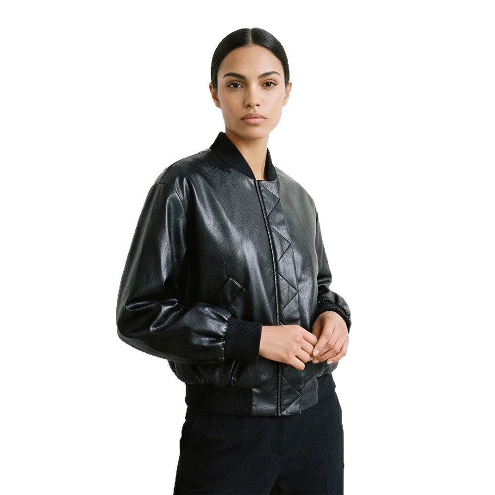 Damen Kurze Kunstleder-Bomberjacke mit Rippbündchen und geometrischer Stepppasse Shop Nory