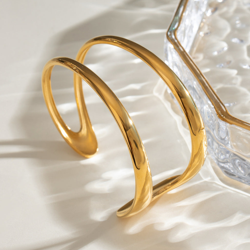 Damen Offenes Armreif mit elegantem Design und hypoallergenen Eigenschaften Shop Nory