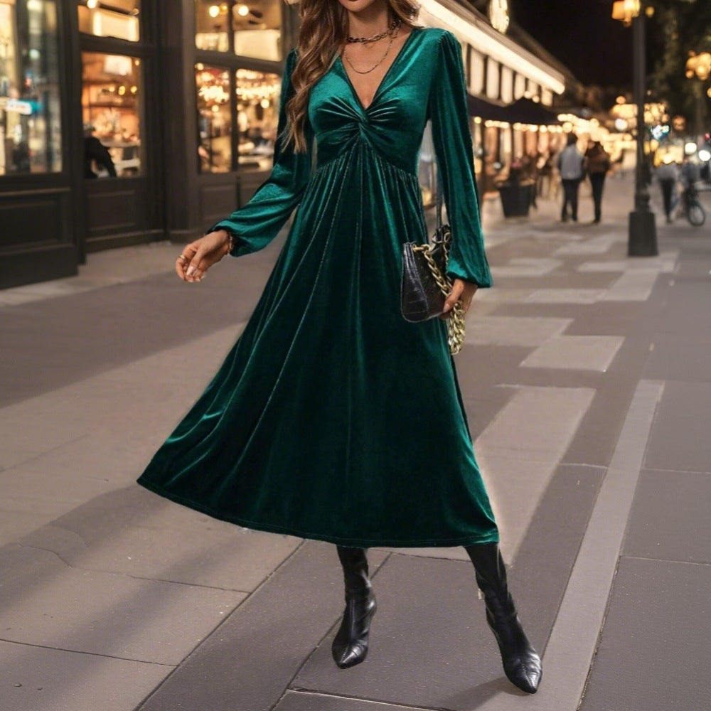 Damen Midikleid aus Samt mit gedrehtem Bustier und schwingendem Tellerrock Shop Nory