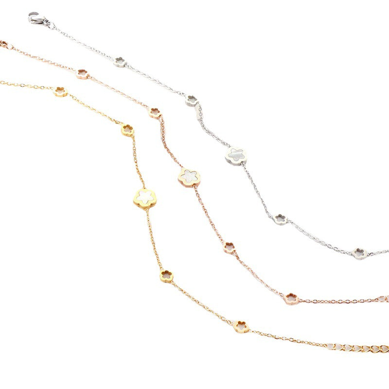 Damen zartes Armband mit elegantem Blattmotiv aus hochwertigem Edelstahl Shop Nory