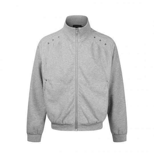 Unisex Grobgestrickte Zip‑Bomberjacke mit Stehkragen, Nieten‑Detail und Reißverschlusstaschen Shop Nory