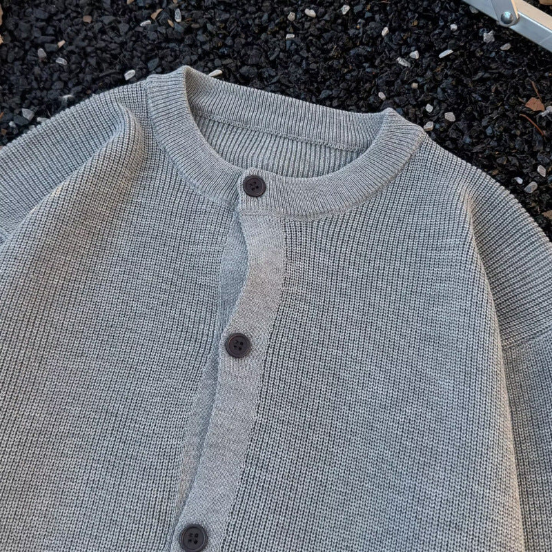 Unisex Grobgestrickte Oversize-Cardigan mit Rundhalsausschnitt und durchgehender Knopfleiste Shop Nory