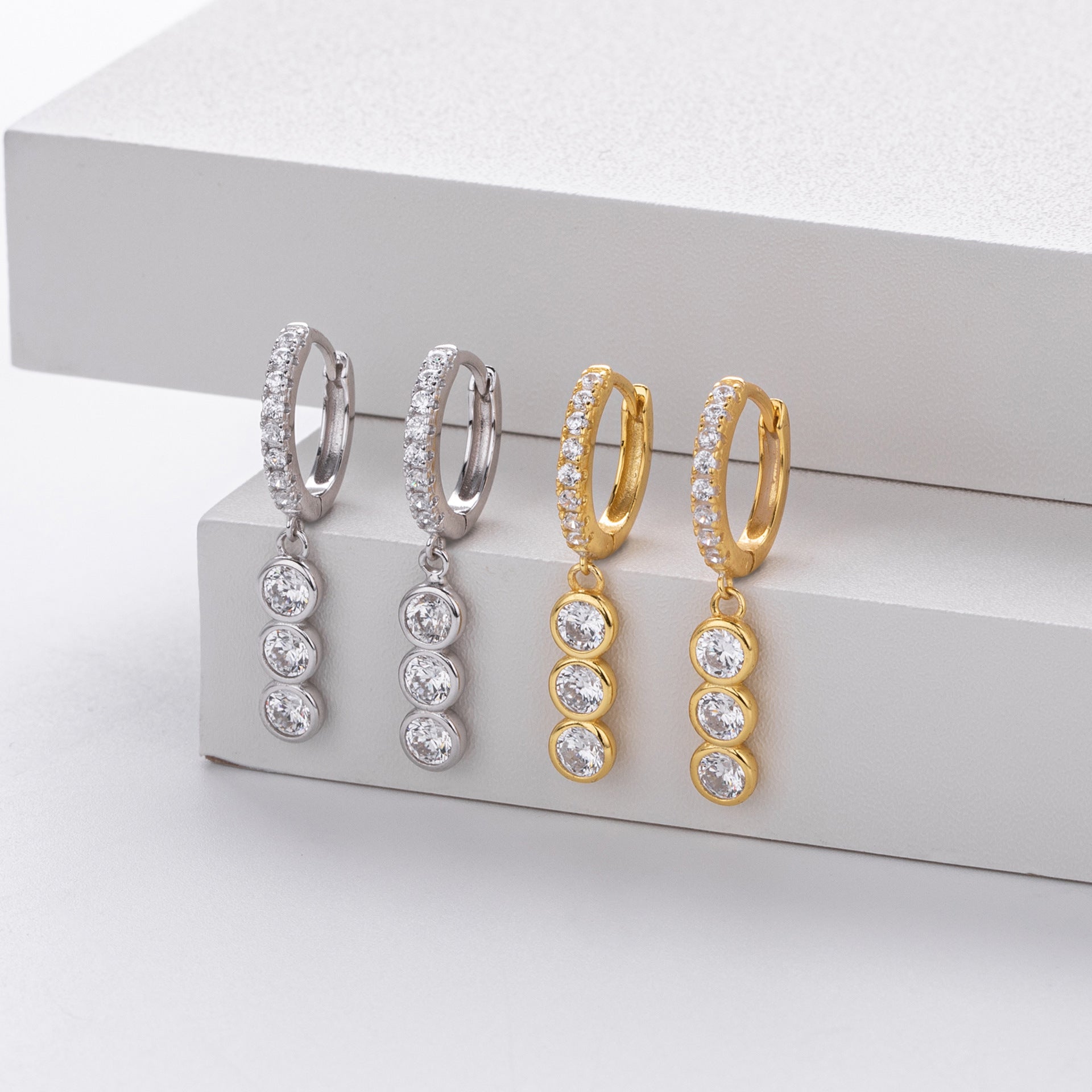 Damen Ohrhänger mit funkelnden Zirkonia und hochwertigem 925er Sterling Silber Shop Nory
