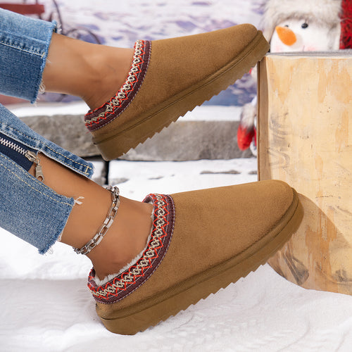 Damen Gefütterte Loafer‑Hausschuhe aus Wildlederimitat mit besticktem Rand und profiliertem Plateau Shop Nory