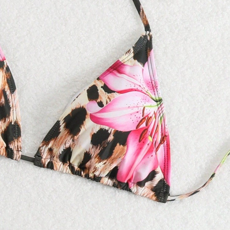 Damen Bikini-Set mit elegantem Leopardenmuster und verspielten Blumendetails