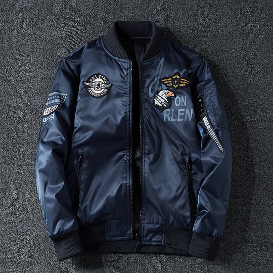Herren Pilotenbomberjacke im Aviator-Look mit Badge-Applikationen, Ärmeltasche und gerippten Bündchen Shop Nory