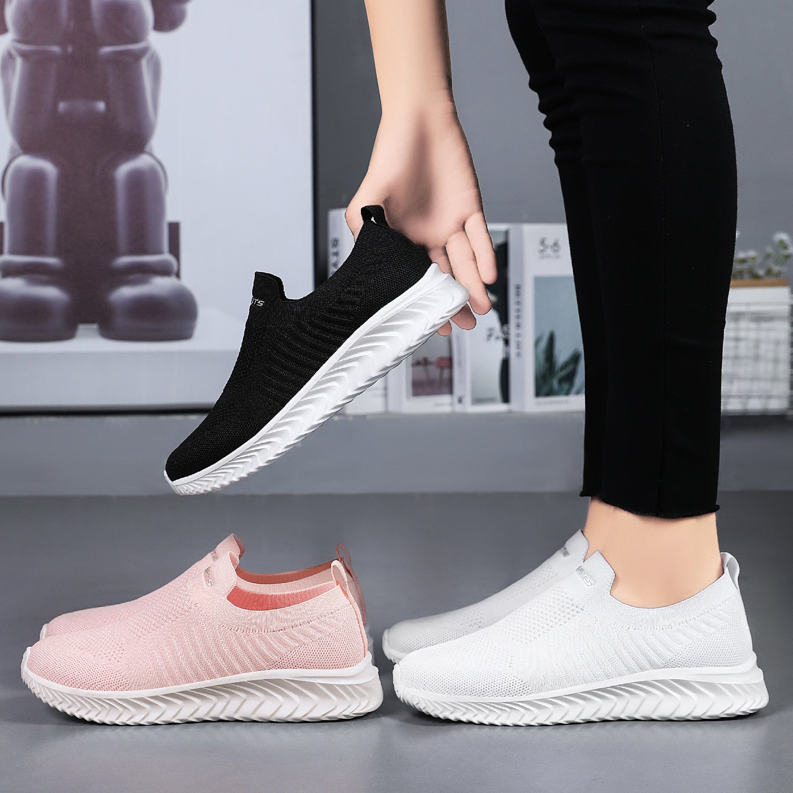 Damen Luftige Slip-On Sneakers mit flexiblem Strickoberteil