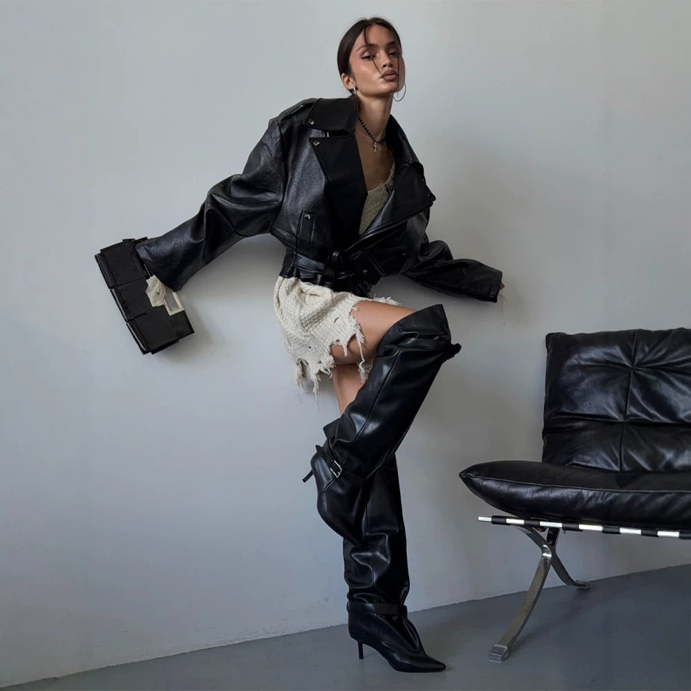 Damen Oversize-Bikerjacke aus veganem Lederimitat mit Taillengürtel & Schulterklappen Shop Nory