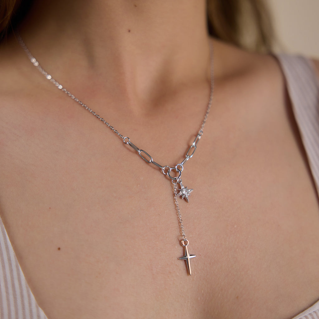 Damen Halskette mit modernen Sternanhängern und verstellbarem Edelstahl-Design Shop Nory