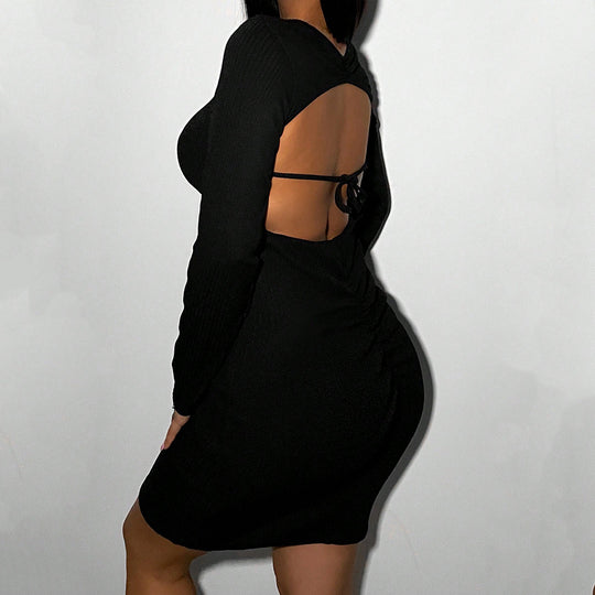 Damen figurbetontes Rippstrick-Minikleid mit Rundhalsausschnitt und langen Ärmeln Shop Nory