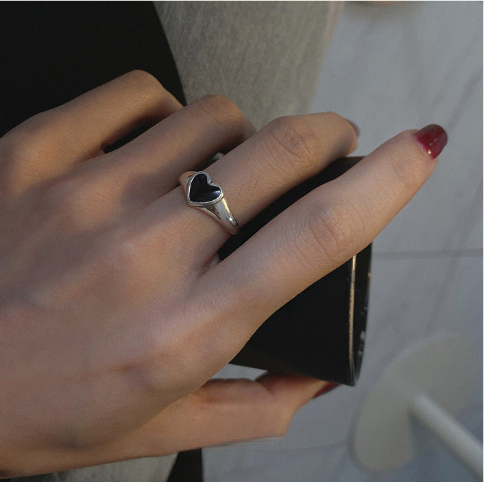 Damen Schmuckring mit herzförmigem Onyx Shop Nory