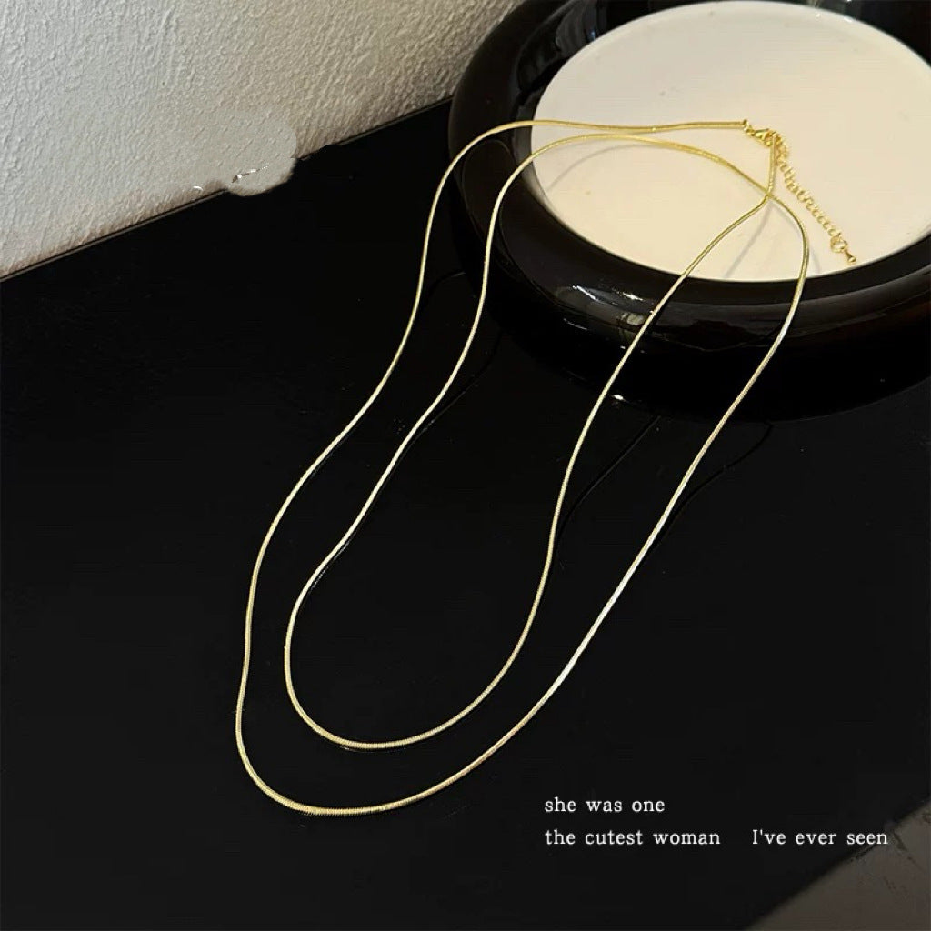 Damen mehrlagige Halskette mit elegantem Design und feinen Silberakzenten Shop Nory