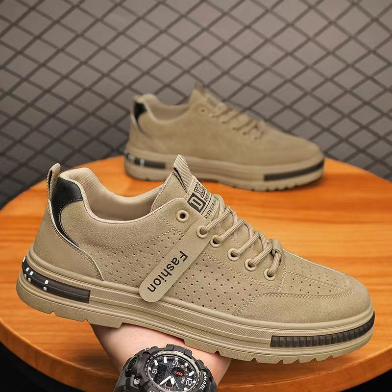 Herren Lässige Veloursleder-Sneaker mit perforiertem Obermaterial und robuster Profilsohle Shopy Nory