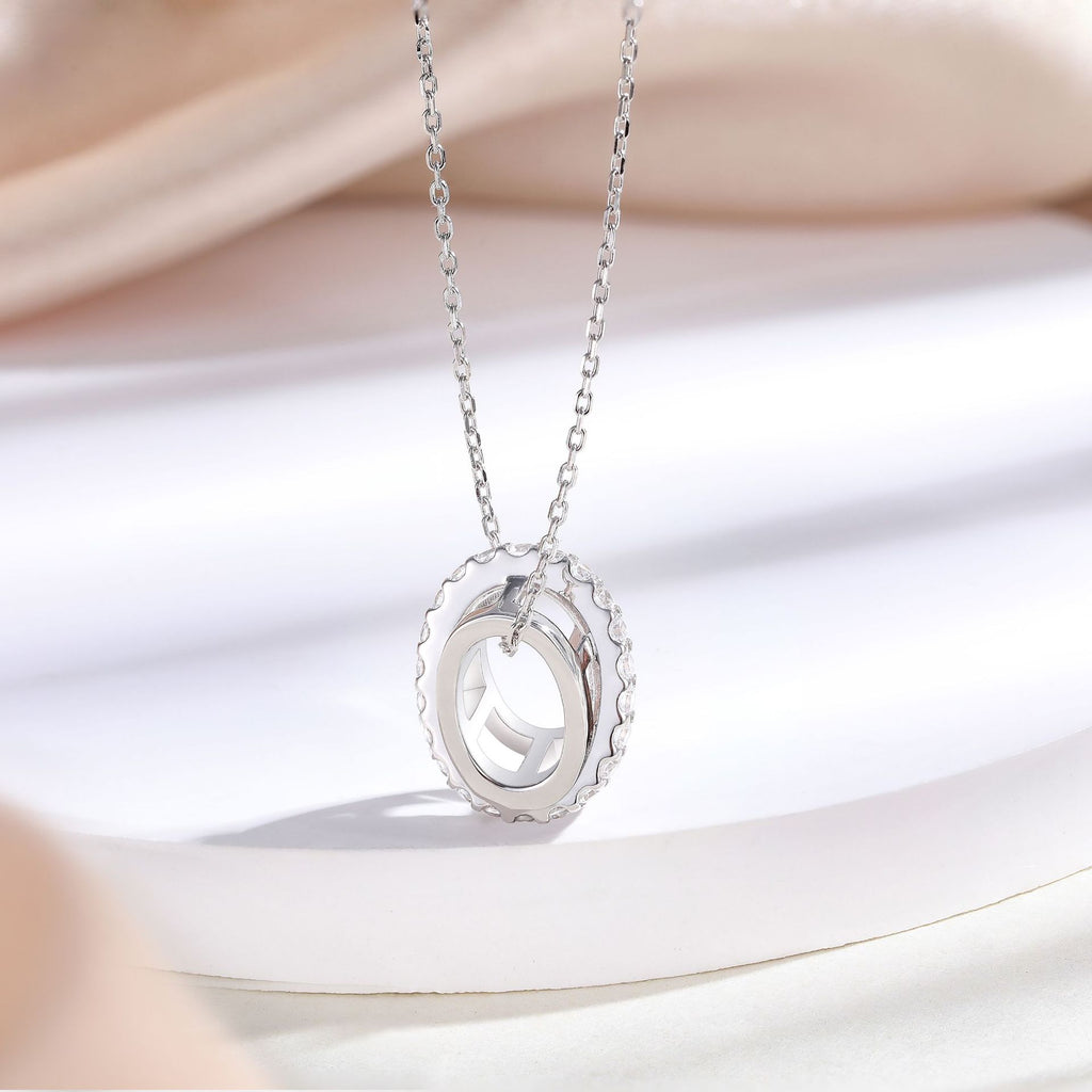 Damen Halskette mit funkelndem Zirkonia-Anhänger in elegantem Design Shop Nory