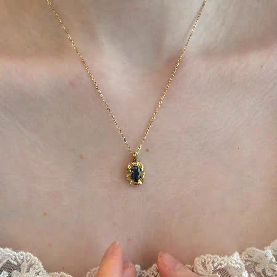 Damen Vintage-inspirierte ovale Anhänger-Halskette Shop Nory