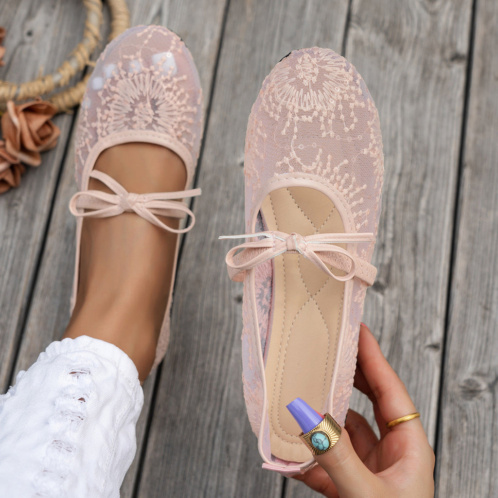 Damen Elegante Spitzenschuhe mit dekorativen Schleifen und funkelnden Akzenten