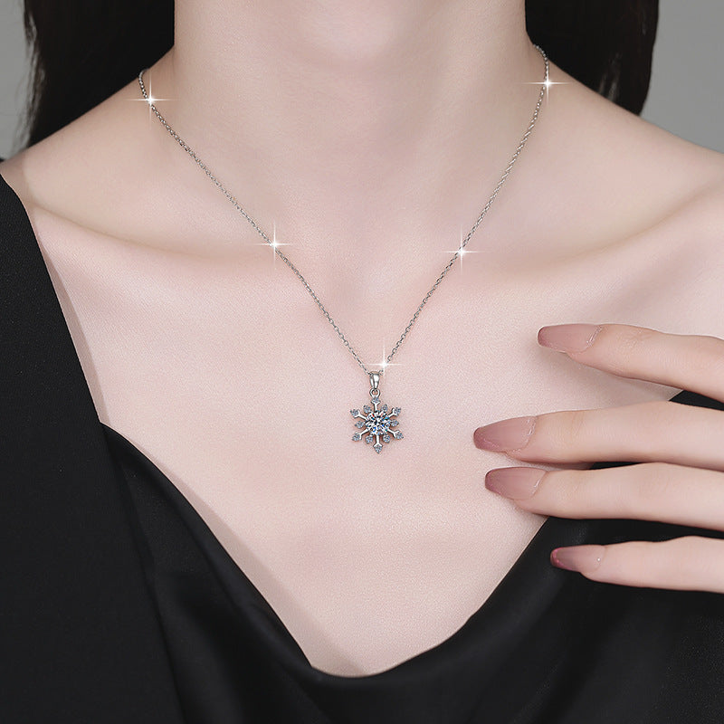 Damen Halskette mit funkelndem Schneeflocken-Anhänger Shop Nory