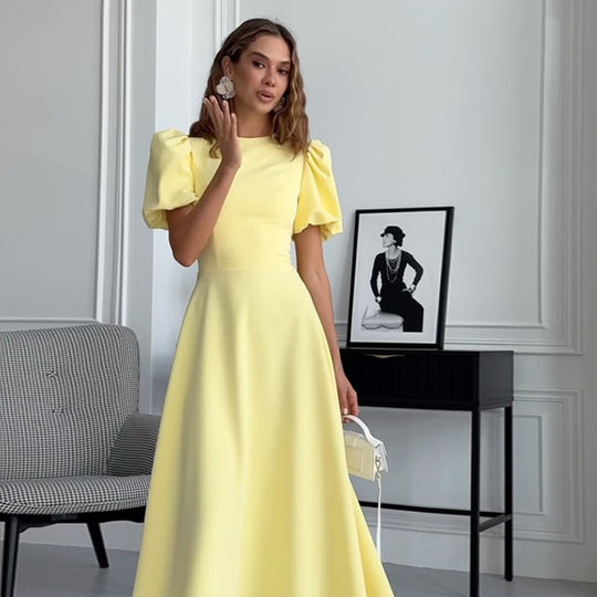 Damen Midikleid mit taillierter A-Linie und voluminösen Puffärmeln Shop Nory