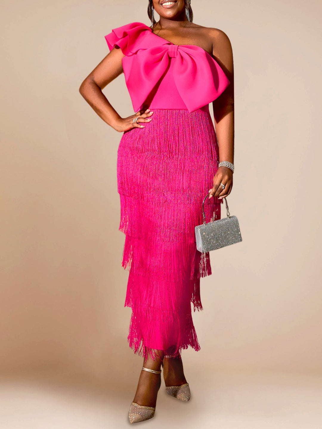 Damen Cocktailkleid mit voluminösem Rüschendesign und Fransen