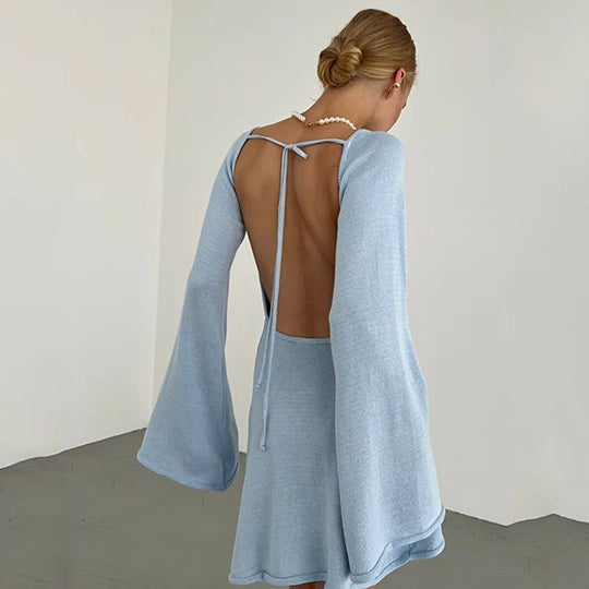 Damen Figurbetontes Feinstrick-Minikleid mit ausgestellten Trompetenärmeln Shop Nory