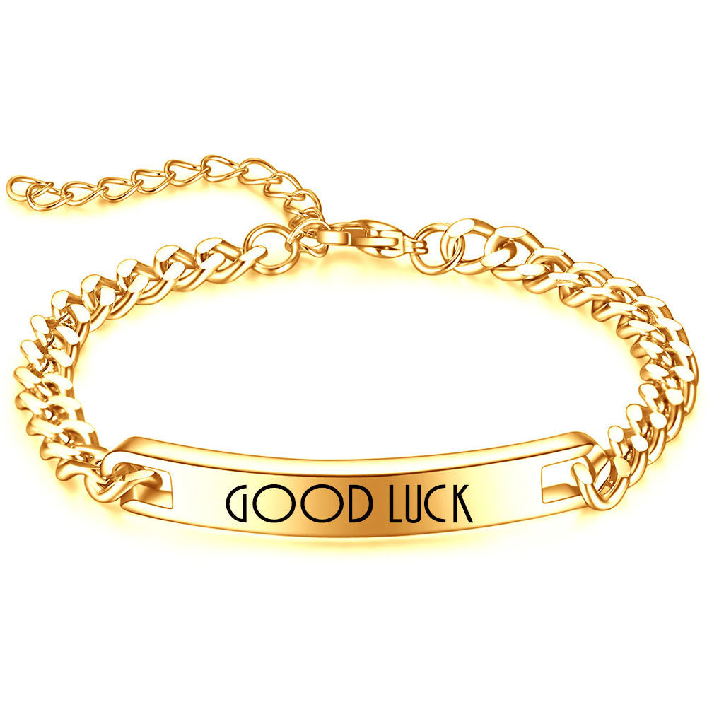 Damen Armband mit gravierbarem Glücksanhänger und eleganter Kettenstruktur Shop Nory