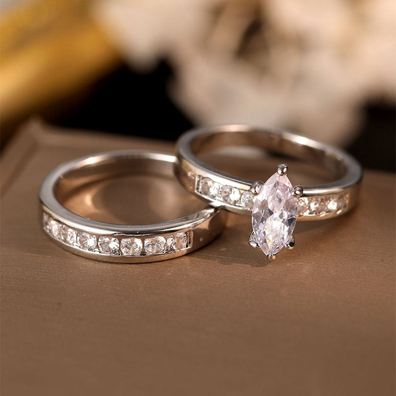 Damen Elegantes Verlobungsring Set mit funkelnden Zirkoniasteinen Shop Nory