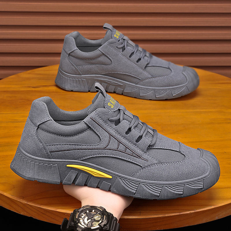 Herren Robust-gepolsterter Retro-Trail-Sneaker aus Velours- und Mesh-Mix mit auffälliger Profillaufsohle Shop Nory