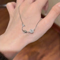 Damen Zarte Armbanduhr mit Wal- und Kristallanhänger Shop Nory