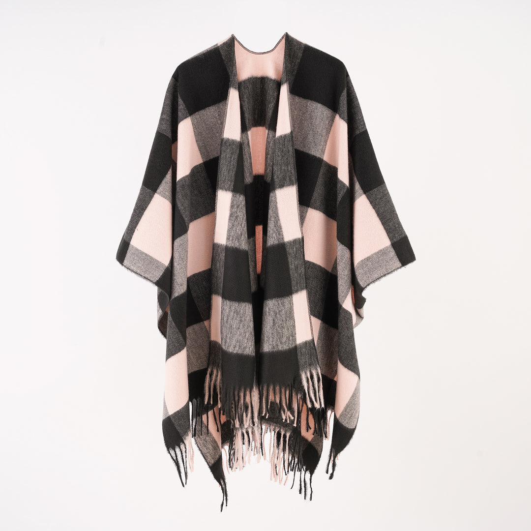 Damen Rechteckponcho im Ruana‑Stil aus Wollmix mit großen Karos und Fransensaum Shop Nory