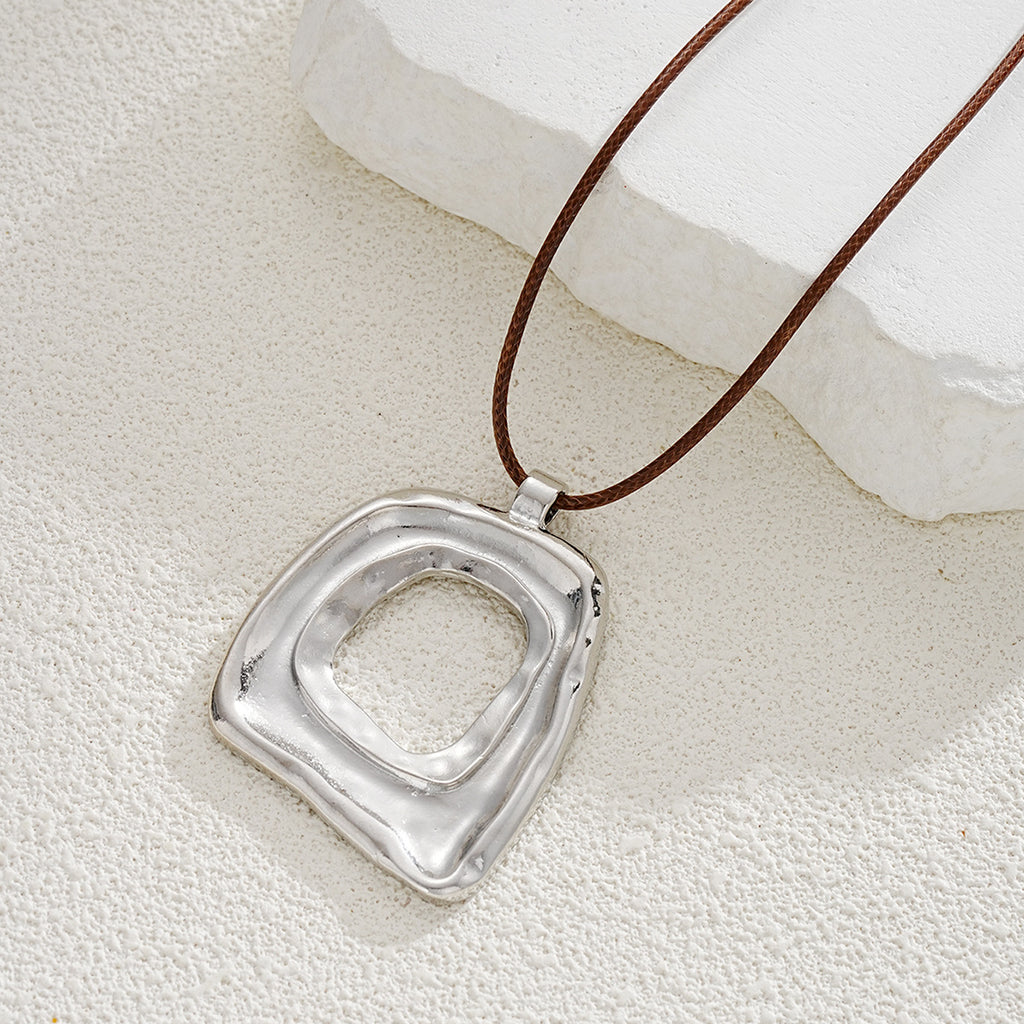 Damen moderne Anhängerkette aus hochwertigem Edelstahl mit künstlerischem Design Shop Nory