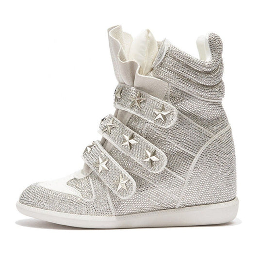 Damen Keil-Sneaker mit verstecktem Absatz, Strassbesatz und Sternnieten Shop Nory