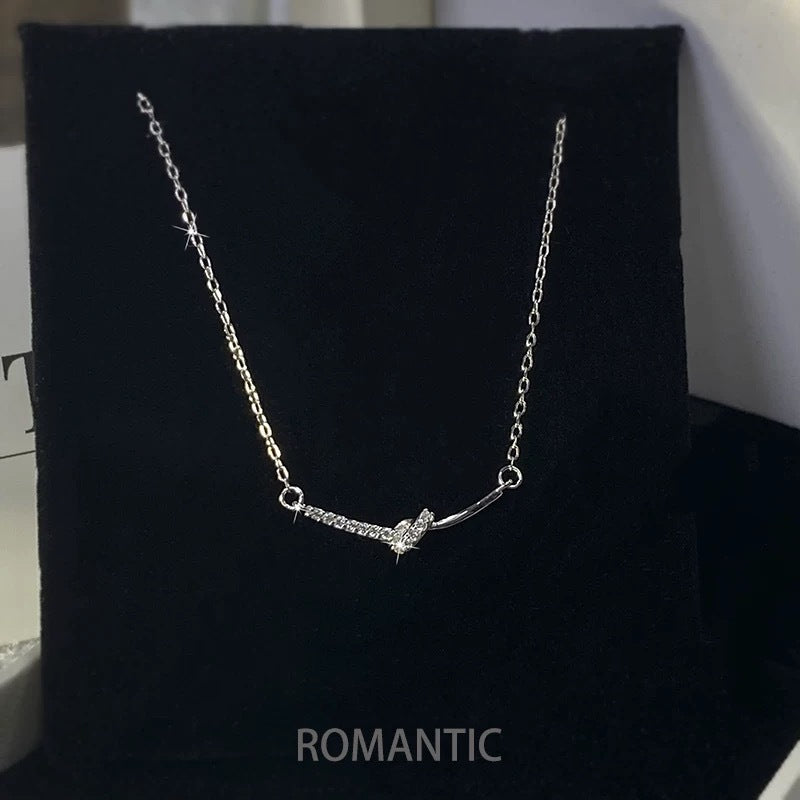 Damen Halskette mit funkelndem Diamant-Design Shop Nory