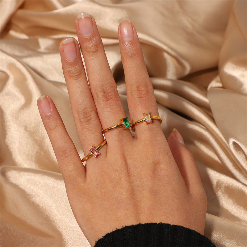Damen eleganter Ring mit aquamarinfarbener Steinfassung Shop Nory