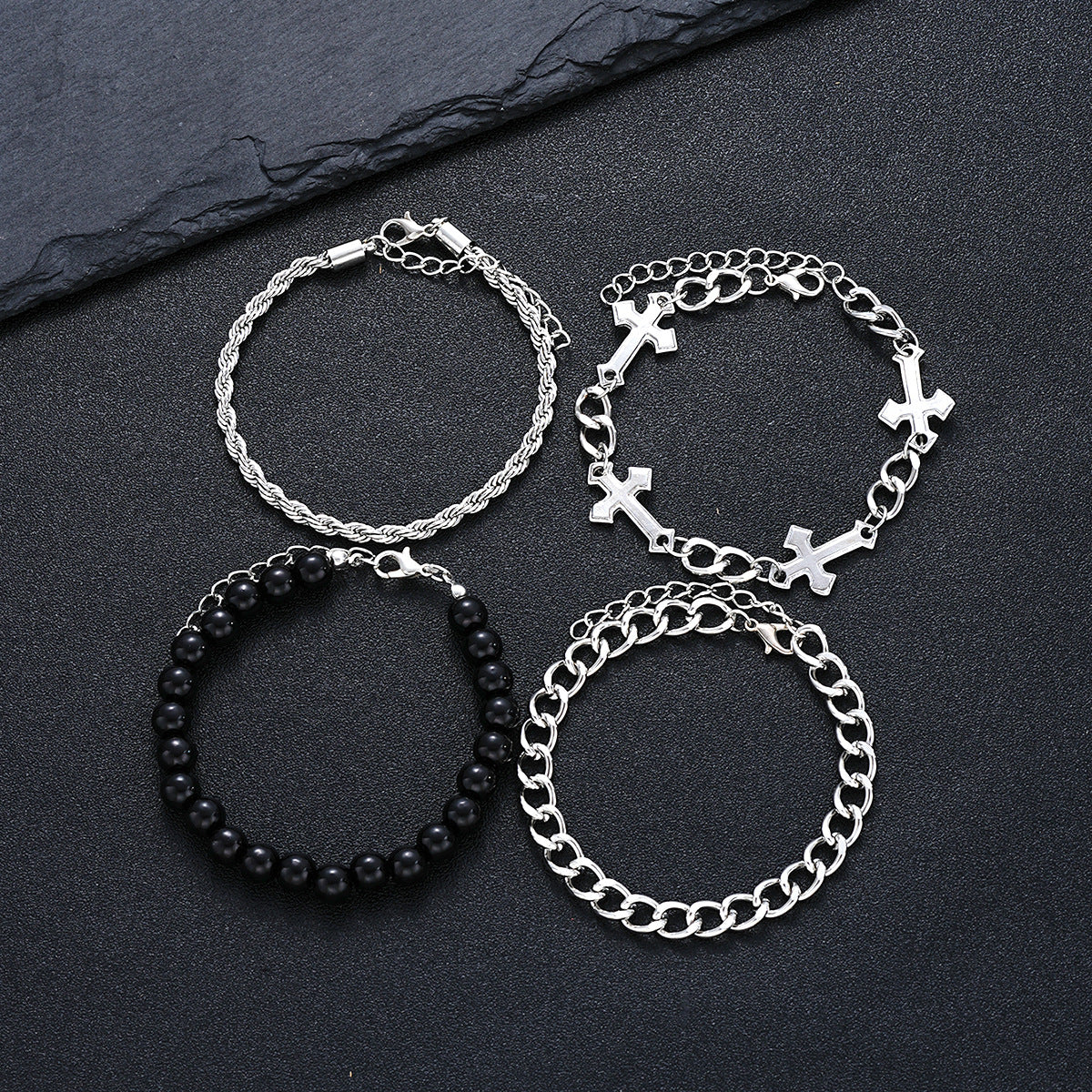 Herren Armband-Set mit stilvollen Perlen und Kreuzmotiven Shop Nory