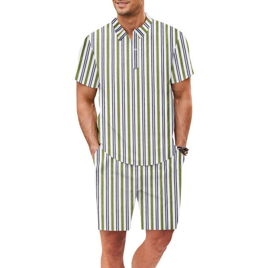 Herren Set aus kurzärmeliger Bluse und Shorts mit gestreiftem Design