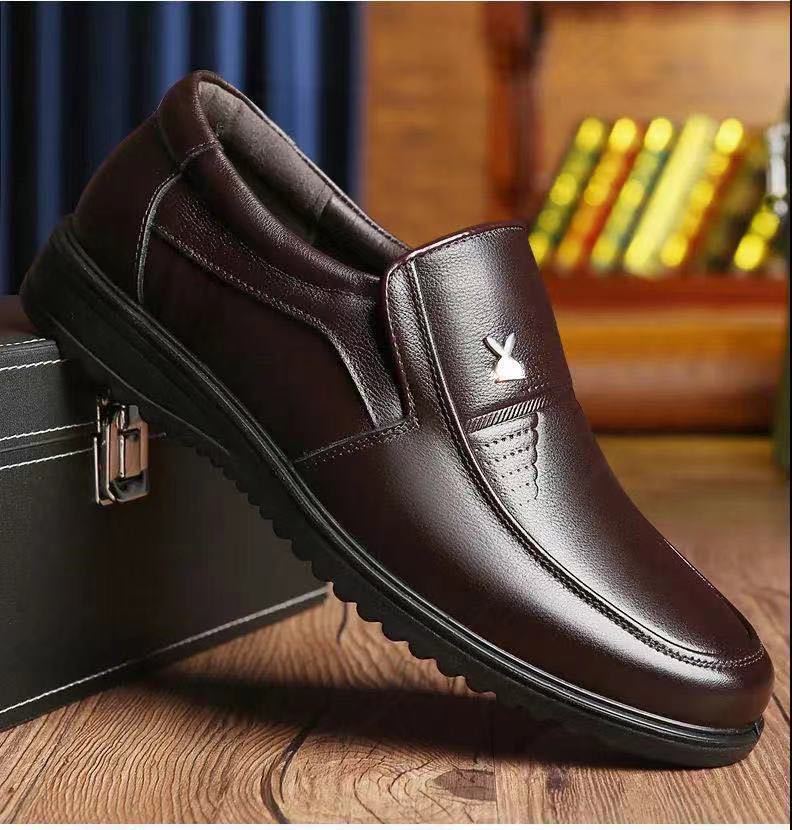 Herren Eleganter Lederoptik-Slipper mit rutschfester Profilsohle Shop Nory