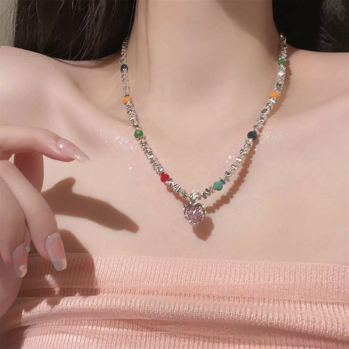 Damen Kette mit Herz-Anhänger und bunten Akzenten Shop Nory
