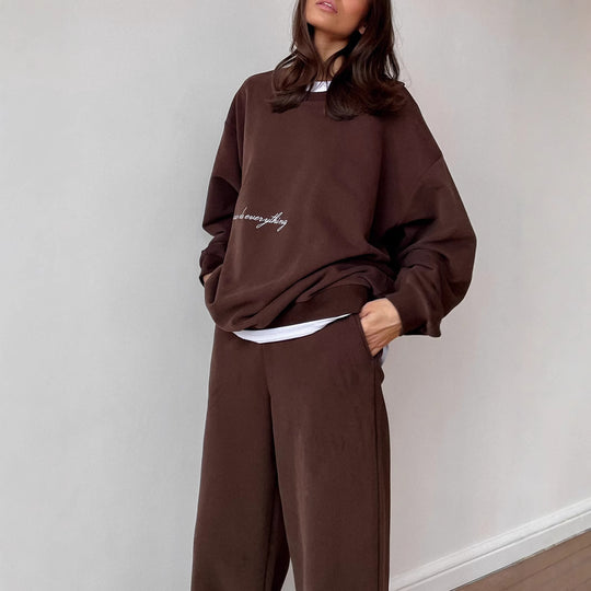 Damen Oversized Sweatshirt und hochgeschnittene Jogginghose Loungewear-Set aus weichem Baumwollfleece mit elastischem Bund Shop Nory
