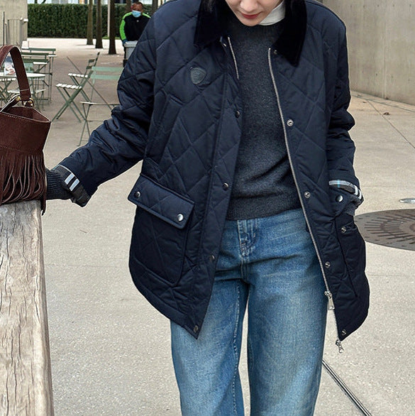 Damen Modische Steppjacke mit hochgeschlossenem Kragen und großen Taschen Shop Nory